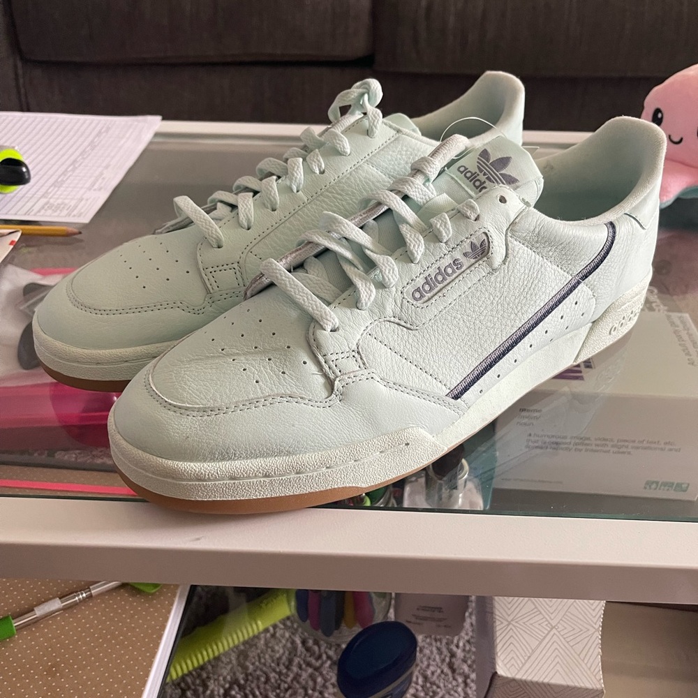 Adidas continental 80